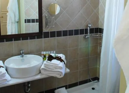 Astra 3* 카스타네아